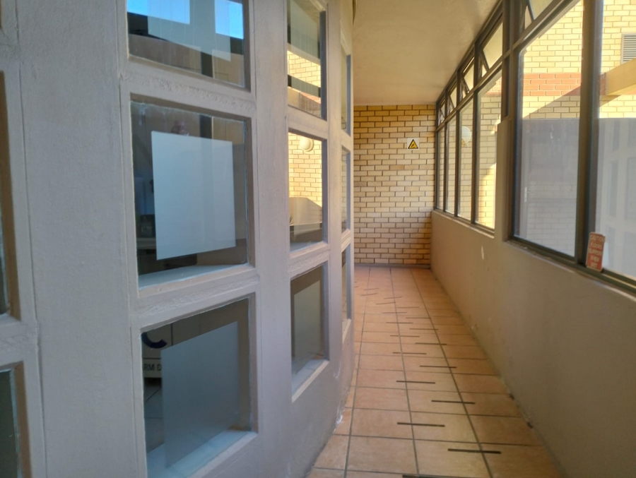 To Let commercial Property for Rent in Eversdal Western Cape